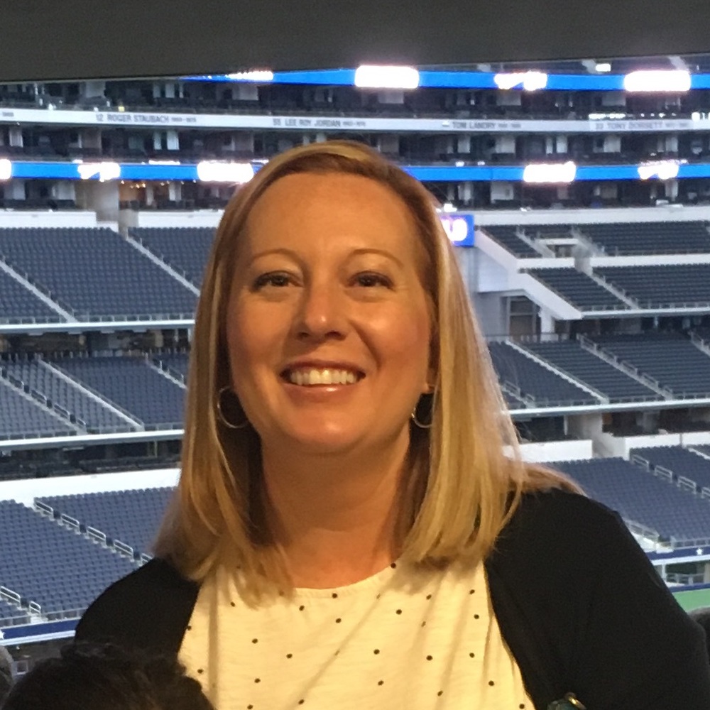 Meet your Posher, Adriana